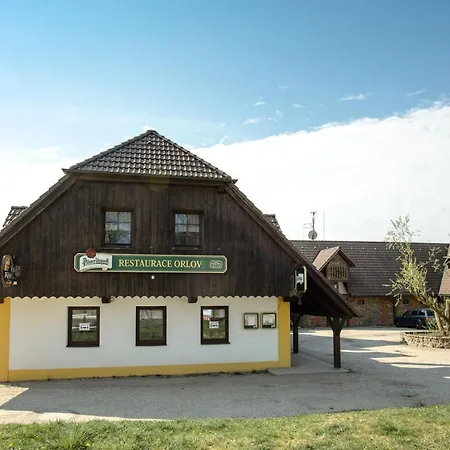 Orlov ゲストハウス Příbram
